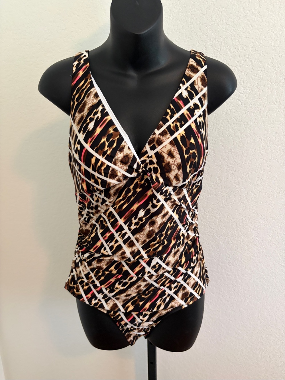 Jantzen Animal Print One-Piece Swimsuit, size 12